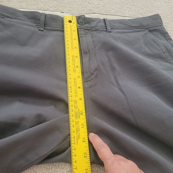 J. Crew 770 Straight Chino Pants Gray Mens Size 36x30 (Actual 38x29) - Picture 5 of 9